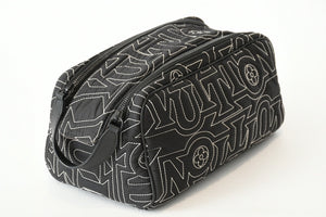 極美品 LOUIS VUITTON ルイヴィトン スノー カプセル コレクション ドップキット ナイロン ブラック M21435 ICチップ 中古 4b013178