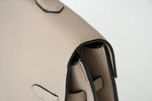 Load image into Gallery viewer, 極美品 HERMES エルメス KELLY DEPECHES 38 ケリーデペッシュ38 ブリーフケース O刻印 トリヨンクレマンス トゥルティエールグレー 中古 4b012174