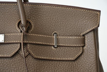 Load image into Gallery viewer, 極美品 HERMES エルメス バーキン40 ハンドバッグ トゴ エトゥープ ◻︎L刻印 シルバー金具 中古 4b013423
