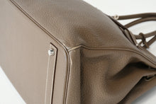 Load image into Gallery viewer, 極美品 HERMES エルメス バーキン40 ハンドバッグ トゴ エトゥープ ◻︎L刻印 シルバー金具 中古 4b013423