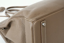 Load image into Gallery viewer, 極美品 HERMES エルメス バーキン40 ハンドバッグ トゴ エトゥープ ◻︎L刻印 シルバー金具 中古 4b013423