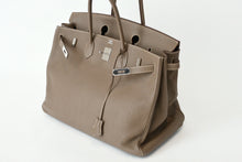 Load image into Gallery viewer, 極美品 HERMES エルメス バーキン40 ハンドバッグ トゴ エトゥープ ◻︎L刻印 シルバー金具 中古 4b013423