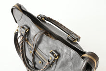 Load image into Gallery viewer, BALENCIAGA バレンシアガ ザ・シティ２WAY バッグ 281770 ハンドバッグ ショルダーバッグ 美品 中古 4b013417