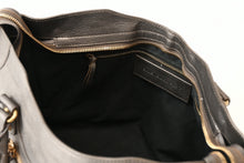 Load image into Gallery viewer, BALENCIAGA バレンシアガ ザ・シティ２WAY バッグ 281770 ハンドバッグ ショルダーバッグ 美品 中古 4b013417