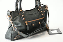 画像をギャラリービューアに読み込む, BALENCIAGA バレンシアガ ザ ファースト ハンドバッグ ショルダーバッグ グリーン ネイビー レザー 240577 美品 中古 4b013188
