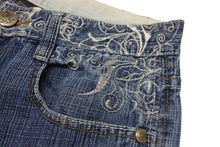 Load image into Gallery viewer, DELF デルフ Y2K エンブロイダリー バギーデニムショーツ ブルー コットン サイズ34 美品 中古 4b001343