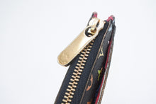画像をギャラリービューアに読み込む, LOUIS VUITTON ルイヴィトン ポシェット クレ コインケース M93735 モノグラム マルチカラー PVC レザー ゴールド金具 美品 中古 4b013432
