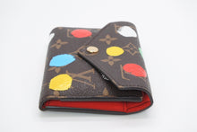 画像をギャラリービューアに読み込む, LOUIS VUITTON ルイヴィトン ポルトフォイユ ヴィクトリーヌ 二つ折り財布 M81865 モノグラム ドットペイント 草間彌生 美品 中古 4b013440