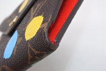 画像をギャラリービューアに読み込む, LOUIS VUITTON ルイヴィトン ポルトフォイユ ヴィクトリーヌ 二つ折り財布 M81865 モノグラム ドットペイント 草間彌生 美品 中古 4b013440