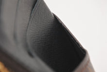 Load image into Gallery viewer, 極美品 LOUIS VUITTON ルイヴィトン モノグラム ポルトカルト レクトヴェルソ コインケース M69431 ブラウン ゴールド金具 中古 4b013435