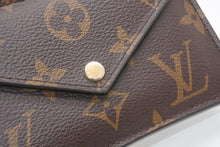 Load image into Gallery viewer, 極美品 LOUIS VUITTON ルイヴィトン モノグラム ポルトカルト レクトヴェルソ コインケース M69431 ブラウン ゴールド金具 中古 4b013435