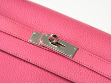 Load image into Gallery viewer, 極美品 HERMES エルメス KELLY ケリー 32 内縫い 2WAYハンドバッグ シェーブル ピンク系 シルバー金具 □Q刻印 中古 4b013426