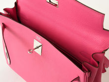 Load image into Gallery viewer, 極美品 HERMES エルメス KELLY ケリー 32 内縫い 2WAYハンドバッグ シェーブル ピンク系 シルバー金具 □Q刻印 中古 4b013426