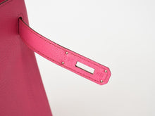 Load image into Gallery viewer, 極美品 HERMES エルメス KELLY ケリー 32 内縫い 2WAYハンドバッグ シェーブル ピンク系 シルバー金具 □Q刻印 中古 4b013426