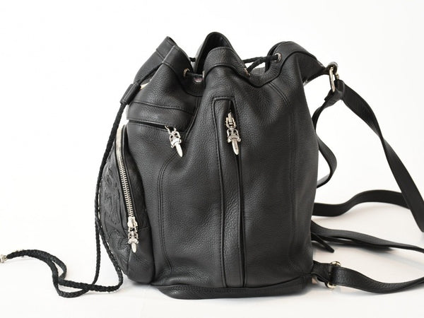 新品未使用 CHROME HEARTS クロムハーツ STRANGE LOVE BAG リュック セメタリー クロスパッチ スモールクロス レザー ブラック 中古 4b013459
