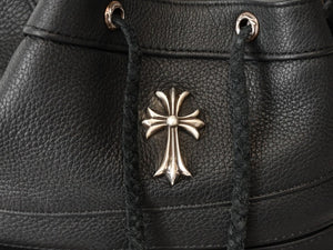 新品未使用 CHROME HEARTS クロムハーツ STRANGE LOVE BAG リュック セメタリー クロスパッチ スモールクロス レザー ブラック 中古 4b013459