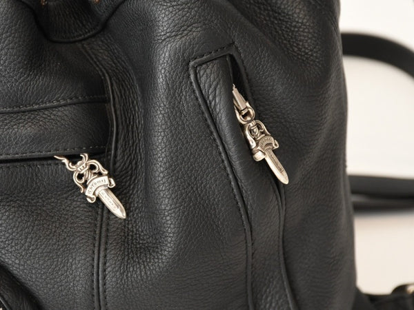 新品未使用 CHROME HEARTS クロムハーツ STRANGE LOVE BAG リュック セメタリー クロスパッチ スモールクロス レザー ブラック 中古 4b013459