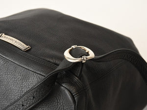 新品未使用 CHROME HEARTS クロムハーツ STRANGE LOVE BAG リュック セメタリー クロスパッチ スモールクロス レザー ブラック 中古 4b013459