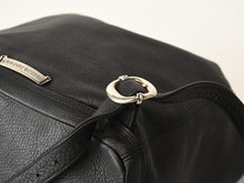 Load image into Gallery viewer, 新品未使用 CHROME HEARTS クロムハーツ STRANGE LOVE BAG リュック セメタリー クロスパッチ スモールクロス レザー ブラック 中古 4b013459