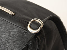 Load image into Gallery viewer, 新品未使用 CHROME HEARTS クロムハーツ STRANGE LOVE BAG リュック セメタリー クロスパッチ スモールクロス レザー ブラック 中古 4b013459