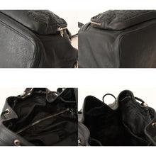 Load image into Gallery viewer, 新品未使用 CHROME HEARTS クロムハーツ STRANGE LOVE BAG リュック セメタリー クロスパッチ スモールクロス レザー ブラック 中古 4b013459