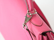 Load image into Gallery viewer, 極美品 HERMES エルメス KELLY ケリー 32 内縫い 2WAYハンドバッグ シェーブル ピンク系 シルバー金具 □Q刻印 中古 4b013426