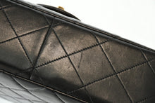 Load image into Gallery viewer, 極美品 CHANEL シャネル マトラッセ25 Sフラップ Wチェーンショルダーバッグ 3番台 ココマーク ラムスキン ブラック ゴールド金具 中古 4b013462