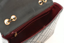 Load image into Gallery viewer, 極美品 CHANEL シャネル マトラッセ25 Sフラップ Wチェーンショルダーバッグ 3番台 ココマーク ラムスキン ブラック ゴールド金具 中古 4b013462