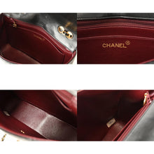Load image into Gallery viewer, 極美品 CHANEL シャネル マトラッセ25 Sフラップ Wチェーンショルダーバッグ 3番台 ココマーク ラムスキン ブラック ゴールド金具 中古 4b013462