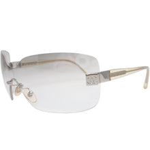 Load image into Gallery viewer, CHANEL シャネル サングラス アイウェア 4029 c.159/6I サイズ120 ココマーク クリア シルバー 美品 中古 4b013444