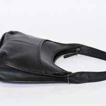 Load image into Gallery viewer, 極美品 COACH コーチ ワンショルダーバッグ G9C-9033 カーフレザー ブラック ゴールド金具 中古 4b013035