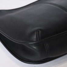 Load image into Gallery viewer, 極美品 COACH コーチ ワンショルダーバッグ G9C-9033 カーフレザー ブラック ゴールド金具 中古 4b013035
