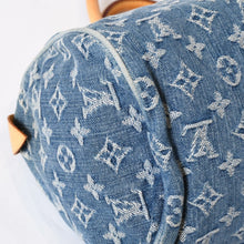 Load image into Gallery viewer, 極美品 LOUIS VUITTON ルイヴィトン ネオスピーディ ハンドバッグ M95019 モノグラム デニム インディゴブルー ゴールド金具 中古 4b013561