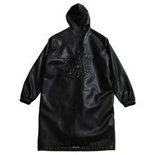 Load image into Gallery viewer, 極美品 CHROME HEARTS クロムハーツ 2025年 レザーフーデッドコート サイズL BSフレアパッチ セメタリークロスパッチ ダガージップ 中古 4b013505