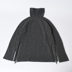 極美品 CHROME HEARTS クロムハーツ カシミヤ ハイネックニットセーター サイズM CHクロスパッチ 7パッチ サイドダガージップ 中古 4b013649
