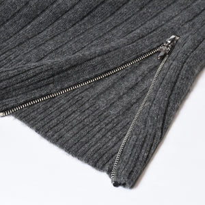 極美品 CHROME HEARTS クロムハーツ カシミヤ ハイネックニットセーター サイズM CHクロスパッチ 7パッチ サイドダガージップ 中古 4b013649