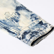 Load image into Gallery viewer, CHROME HEARTS クロムハーツ × CVTVLIST カタリスト デニムシャツ サイズXL クロスボール CHクロスパッチ 14パッチ 美品 中古 4b013819