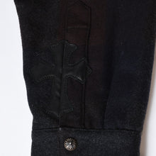 Load image into Gallery viewer, 極美品 CHROME HEARTS クロムハーツ チェック CPO 長袖ネルシャツ サイズL クロスボールボタン ネイビー ブラウン 中古 4b013650