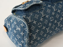 Load image into Gallery viewer, 新品同様 LOUIS VUITTON ルイヴィトン ネオスピーディ ハンドバッグ M95019 モノグラム デニム インディゴブルー ゴールド金具 中古 4b013468
