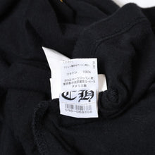 Load image into Gallery viewer, CHROME HEARTS クロムハーツ VINE DAGGER ヴァインダガー 半袖Tシャツ サイズM プリント ブラック イエロー 美品 中古 4b013689