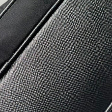 Load image into Gallery viewer, 極美品 PRADA プラダ トライアングルロゴ ショルダーバッグ 1BH010 イタリア製 ナイロン ブラック シルバー金具 中古 4b013695