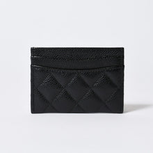 Load image into Gallery viewer, 極美品 CHANEL シャネル マトラッセ ココマーク カードケース AP0213 ランダム番台 ブラック キャビアスキン 中古 4b013729