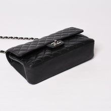 画像をギャラリービューアに読み込む, CHANEL シャネル マトラッセ25 Wフラップ Wチェーンショルダーバッグ 13番台 ココマーク キャビアスキン シルバー金具 美品 中古 4b014011