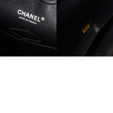画像をギャラリービューアに読み込む, CHANEL シャネル マトラッセ25 Wフラップ Wチェーンショルダーバッグ 13番台 ココマーク キャビアスキン シルバー金具 美品 中古 4b014011