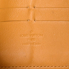 Load image into Gallery viewer, 極美品 LOUIS VUITTON ルイヴィトン ジッピーウォレット 長財布 M95614 モノグラムデニム ブラック ゴールド金具 中古 4b013717