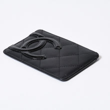 Load image into Gallery viewer, CHANEL シャネル カンボンライン ココマーク マトラッセ カードケース 17番台 ブラック ピンク カーフスキン 美品 中古 4b013610