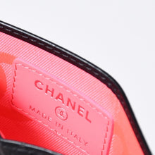 Load image into Gallery viewer, CHANEL シャネル カンボンライン ココマーク マトラッセ カードケース 17番台 ブラック ピンク カーフスキン 美品 中古 4b013610