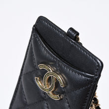Load image into Gallery viewer, 新品未使用品 CHANEL シャネル ココマーク チェーンストラップ付き カードケース 30番台 ブラック ラムスキン 中古 4b013614
