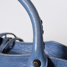 Load image into Gallery viewer, BALENCIAGA バレンシアガ ザ・ヴェロ 2WAY ショルダーバッグ 235216ブルー アンティークゴールド金具 美品 中古 4b013704