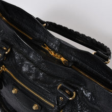 画像をギャラリービューアに読み込む, BALENCIAGA Giant City バレンシアガ ジャイアント シティ 2WAYバッグ 281770 レザー ブラック ゴールド金具 美品 中古 4b013706
